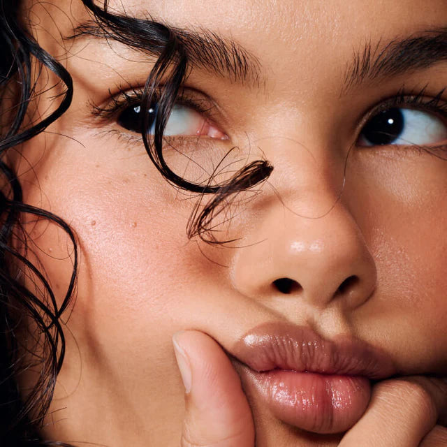 Rhode Peptide Lip Shape - Twist